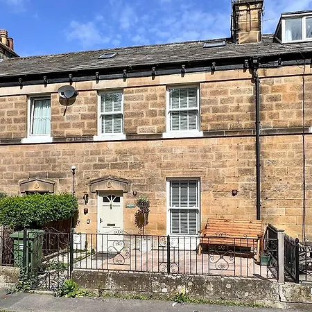 Darton Holiday home *