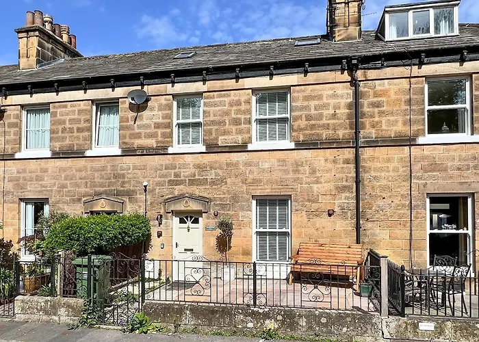 Darton Holiday home *